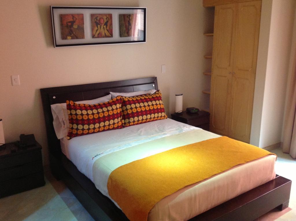 Hoteles Bogota Inn El Lago Country Zona Rosa الغرفة الصورة